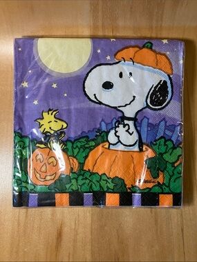 16 Peanuts Snoopy Halloween Paper Napkins by party express from Hallmark